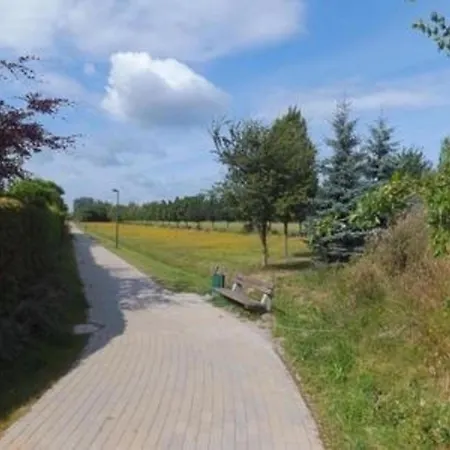 In Elmenhorst Mit Garten Und Terrasse Elmenhorst/Lichtenhagen